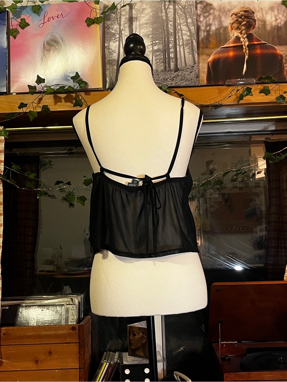 🌫️Mesh Tank🌫️ - Picture 2 of 2
